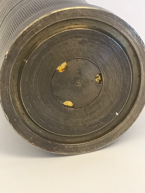 BOŞ KOVAN MERMİSİNDEN KALEMLİK ÜZERİ İŞLİDİR 