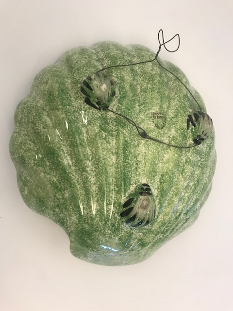 İSTİRİDYE ŞEKLİNDE MASA ÜZERİ VEYA DUVARA ASILABİLEN PORSELEN PİZA KULESİ EL YAPIM CİZİM