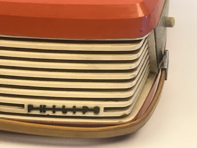 PHILIPS CANTA TAŞINABİLİNİR OTOMATİK 45 LİK PLAK SÜRMELİ OTOMATİK PLAK CALAR  PİKAP