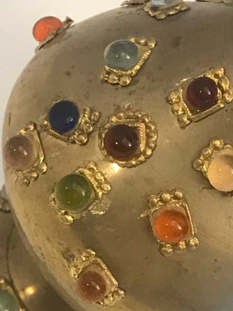 PİRİNC İKİ PARCA ÜZERİ TAŞ İŞLEMELİ GÜLÂBDAN