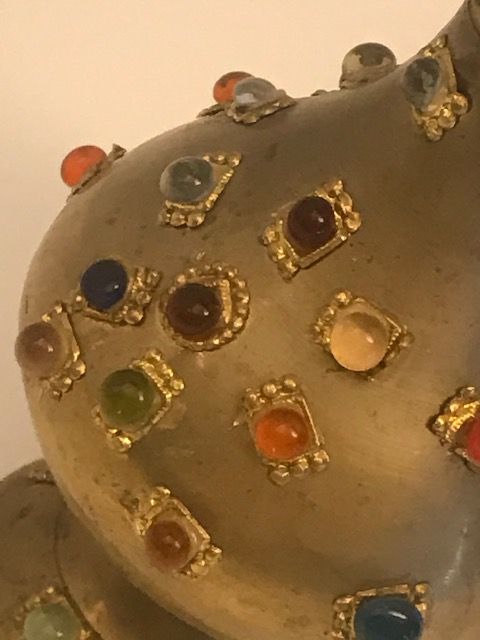 PİRİNC İKİ PARCA ÜZERİ TAŞ İŞLEMELİ GÜLÂBDAN