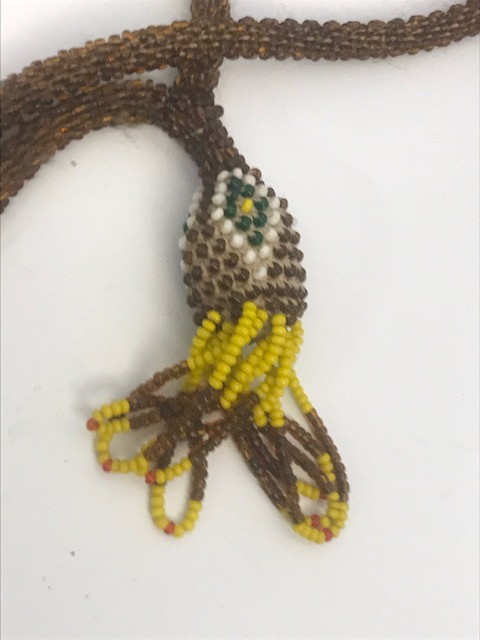 1960 TAMAMEN BONCUK EL İŞİ KURAN MUSAF CANTASI ÜSTU KELEBEK MOTİFLİ PÜSKÜLLERDE ALLAH YAZILI 70 YILLIKDIR