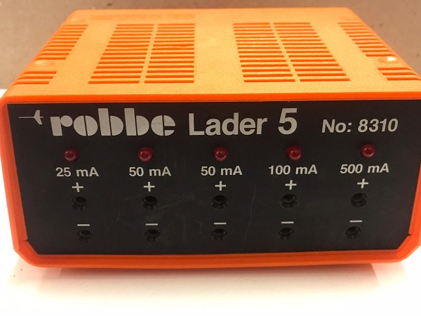  ROBBE LADER 5 PERFEKTE LADERTECHNİC NO 8310 ŞARJ CIHAZI