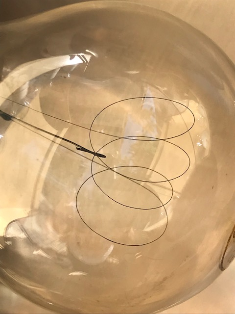 1950 ANTİKA ERA CİFT KAPAKLI MASİF ORTOPEDİ KONTUARI 12 ADET FLEMANLI LAMBA İLE TEDAVİ ALETİ