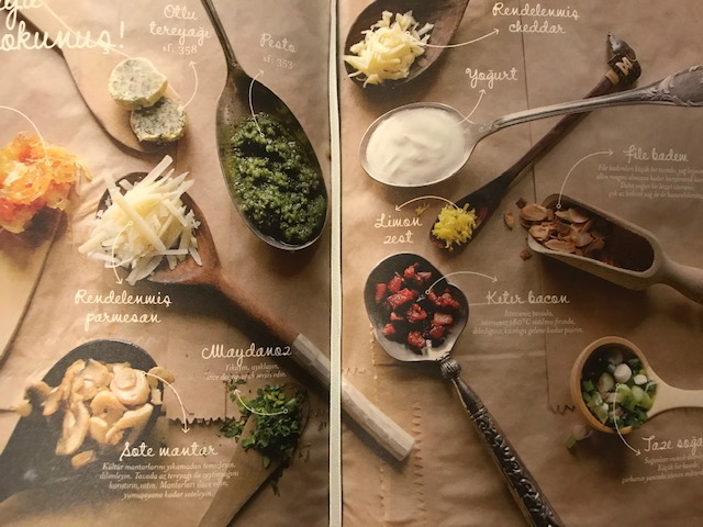  KÜÇÜKTÜM UFACIKDIM TOP OYNADIM ACIKTIM TERİ RODİTİ AKSEL  