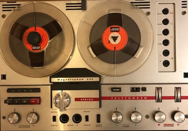 1960 ALMAN TELEFUNKEN MAGNETOPHON 204  STEREO CİF HOPORLÖR MAKARA BANT CALAR 