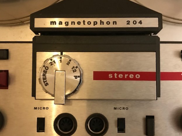 1960 ALMAN TELEFUNKEN MAGNETOPHON 204  STEREO CİF HOPORLÖR MAKARA BANT CALAR 