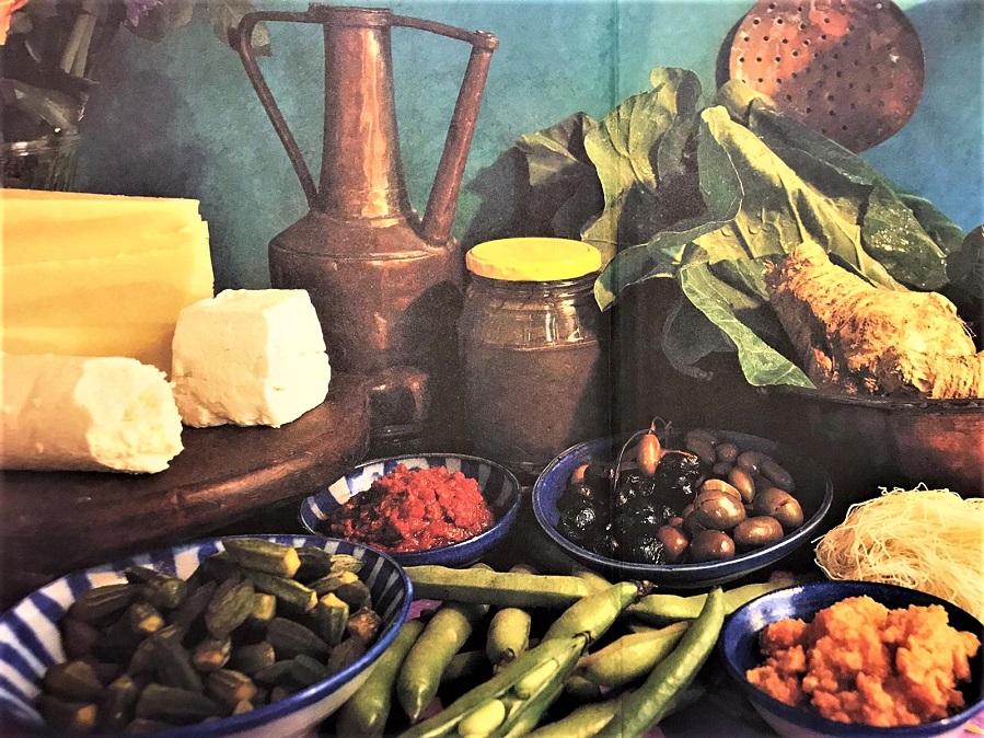 ÖZCAN OZAN OSMANLI MUTFAGI TÖRÖK SZAKÁCSKÖNYV SULTAN IN MUTFAGINDAN TÜM ÖRNEKLER