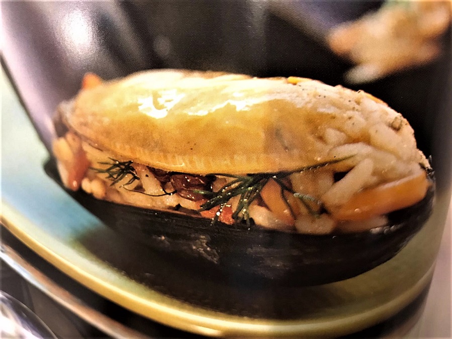 ÖZCAN OZAN OSMANLI MUTFAGI TÖRÖK SZAKÁCSKÖNYV SULTAN IN MUTFAGINDAN TÜM ÖRNEKLER