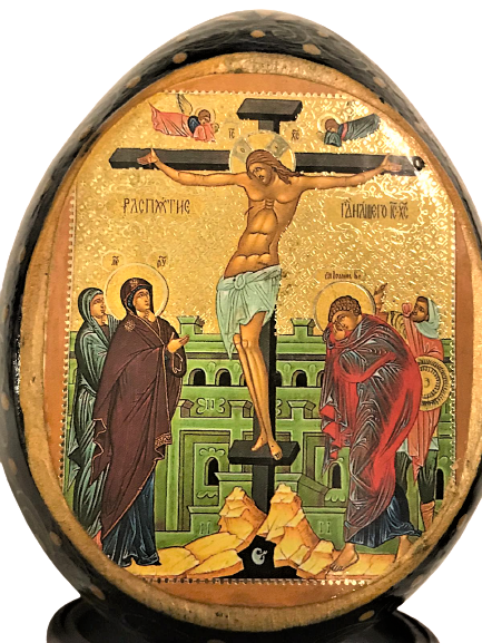 AHŞAP KAİDELİ YUMURTA HZ İSA'NIN CARMIHA GERİLİŞİ VE HAVERELERİNİN ETRAFINDA İSTEK YALVARIŞ VE DUALARI 