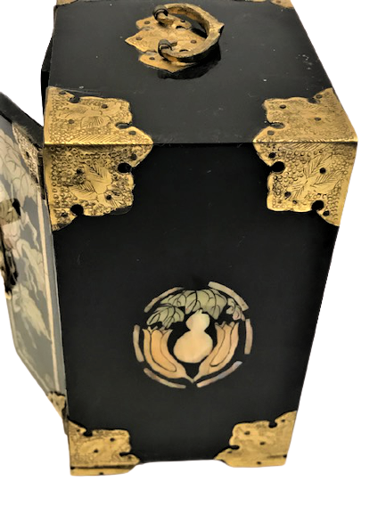 AHŞAP SEDEF İŞ KÖŞELER KALEM İŞ KADİFE KAPLI 3 CEKMECE MÜCEVHER DOLABI