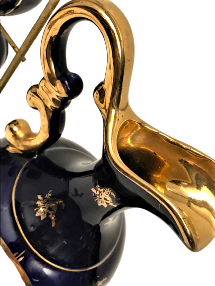 PORCELAİNE FRANSIZ  ROYAL İNSİYALLİ AYAKLI ÜZERİ EL İŞİLEME TAŞINABİLİR İÇKİ TAKIM