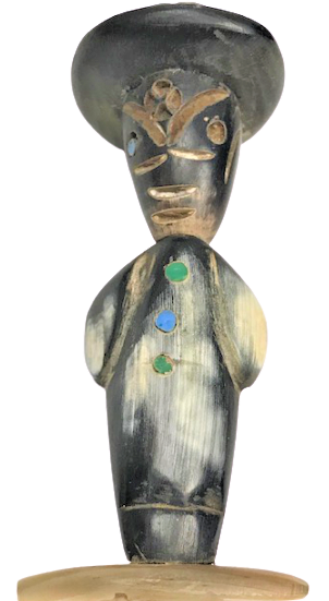 GUATEMALA COK RENKLİ YAŞAMLARINDAN EL İŞİ BOYNUZ SAPLI DERİ KININDA DEKORATİF FİGURLU KOLEKSİYON  KAMA 