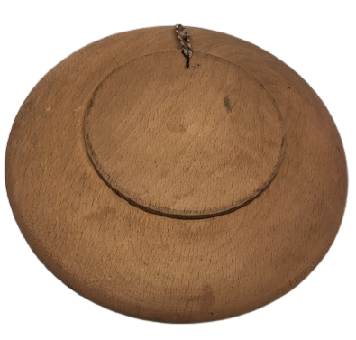 SANATCI İMZALI HACİVAT KARAGÖZ  FÜGÜRLÜ AHŞAP TABAK ÜZERİNE YAGLI BOYA DUVAR TABAGI