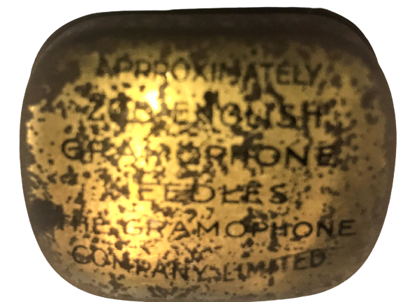 SAHİBİNİN SESİ TENEKE KAPAKLI GRAMAFON İGNE KUTUSU