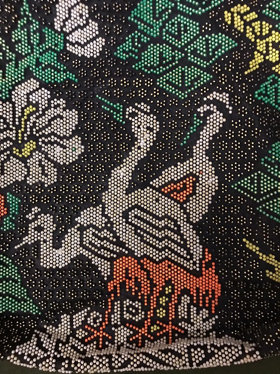 TAMAMI BONCUK İŞLEME  KUGULAR DESENLİ BONCUK İŞİ CANTA 