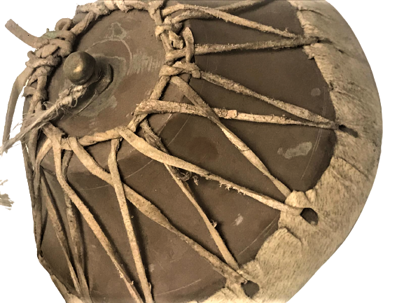 OSMANLI NAKKARE BAKIR KASNAKLI  DERİ GERGİLİ CİFT ZİKİR TEKKE VE MEVLEVİ MEŞKLERDE AYİNLERDE KULLANILAN  DERİ KÜDÜM