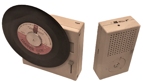  BRAUN TP 1 1950 MODEL RADYO PİKAP PORTEYBIL 6 VOLT KOLEKSİYON