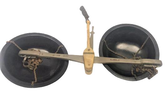 KEFELİ UFAK HASSAS TERAZİ BAKALİT KEFELİ 1 GR 20 GR ARASI TARMA KAPASİTELİ