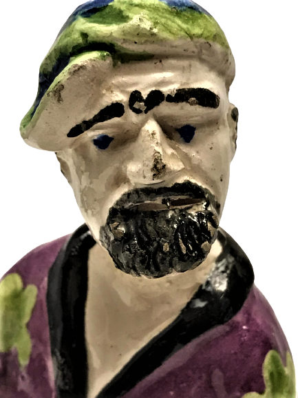 1960 EL YAPIMI VE BOYAMA BEYAZ KİLDEN YAPILMIŞ KUTAHYA İLİ SERAMİK EL USTA İŞCİLİKLİ DİLENCİ TİPLEMESİ