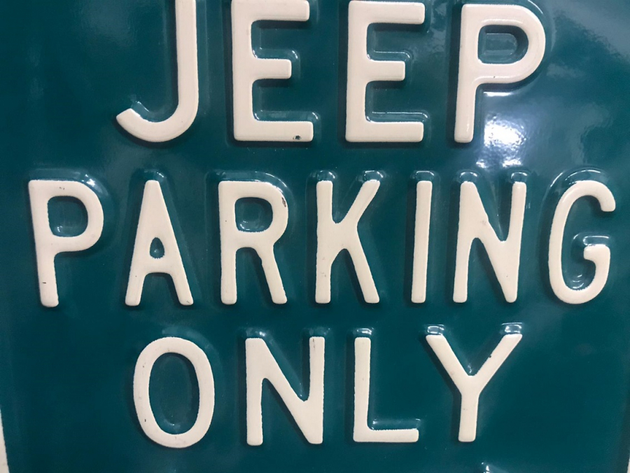 USA AMERİKAN  BÜYÜK BOY 4 X 4   JEEP PARKİNG ONLY  AAL OTHERS WILL  BE  TOWED JİP GARAJ PARK YERİ KALIN SAC YEŞİL BEYAZ REKLERDE TABELA