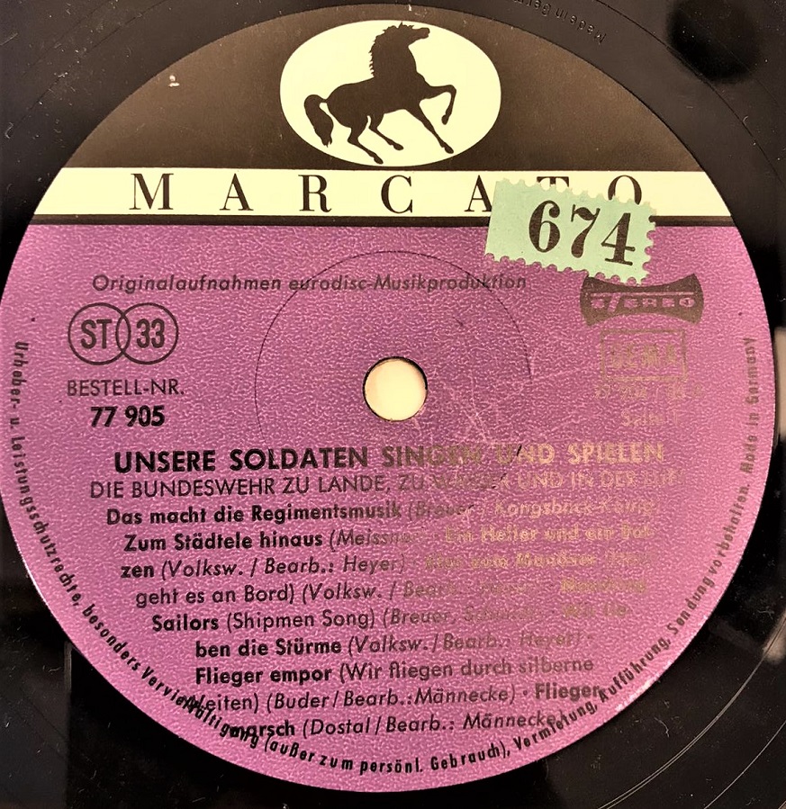 MARCATO UNSERE SOLDATEN SINGEN  UND SPIELEN LP UZUN CALAR 