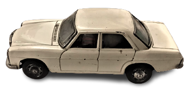 TENEKE OYUNCAK PİLLİ MERCEDES ARABA 113 KASA 1975 MODEL 