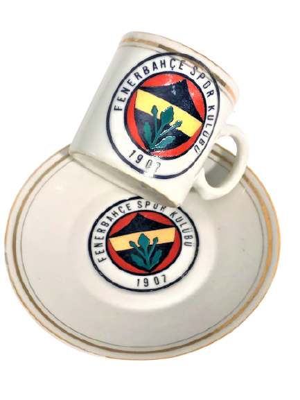 FENERBAHCE LEGOLU PORSELEN KAHVE  FİNCANI KENARLAR ALTIN EL CEKMEDİR  YURT DIŞINDA ÖZEL YAPTIRILMIŞ ÜRÜNDÜR