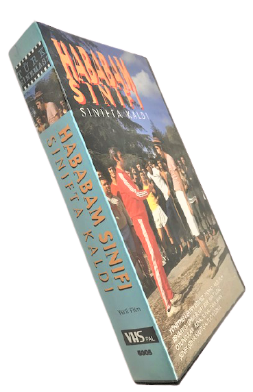 VHS SİNEMA KASEDİ HABABAM SINIFI SINIFTA KALDI KEMAL SUNAL TARIK AKAN 