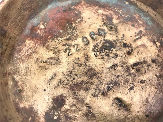 1960 YILININ 70 SENELİK KÜLELİ OTURAK TERAZİ PİRİNC SIVAMA KEFELİ 1 KİLOLUK AKTAR ŞEKERCİ BAHARATCI TARTISI KEFELER DAMGALIDIR