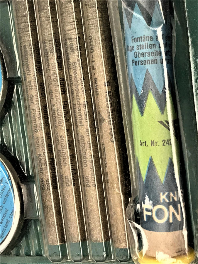 FEUERZAUBER FÜR DİE JUGEND KUTLAMA MAYTAP SETİ FİESTER ATEŞ BÜYÜSÜ GECLİK ATEŞİ 70 Lİ YILLAR