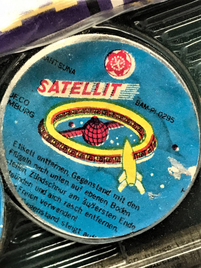 FEUERZAUBER FÜR DİE JUGEND KUTLAMA MAYTAP SETİ FİESTER ATEŞ BÜYÜSÜ GECLİK ATEŞİ 70 Lİ YILLAR