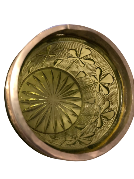 OSMANLI PAZARINA YAPILMIŞ FAİNS DEPOSE KAPAKLI MAKYAJ PAMUK KABI SU YEŞİLİ KABARMA İŞLEMELİ CAM  KAPAK SOUK MİNE 1920