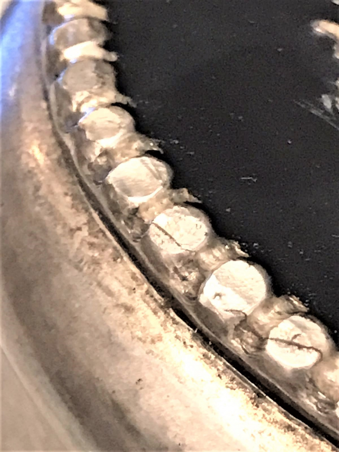 OSMANLI PAZARINA YAPILMIŞ FAİNS DEPOSE KAPAKLI MAKYAJ PAMUK KABI SU YEŞİLİ KABARMA İŞLEMELİ CAM  KAPAK SOUK MİNE 1920