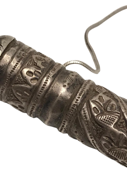 OSMANLI KAPAKLI EL YAPIM İCERSİNDE GEREKLİ OLAN TILSIM DUA NAZAR YAZILARAK KULLANILAN ÜZERİ İŞLEME HAMAYIL 