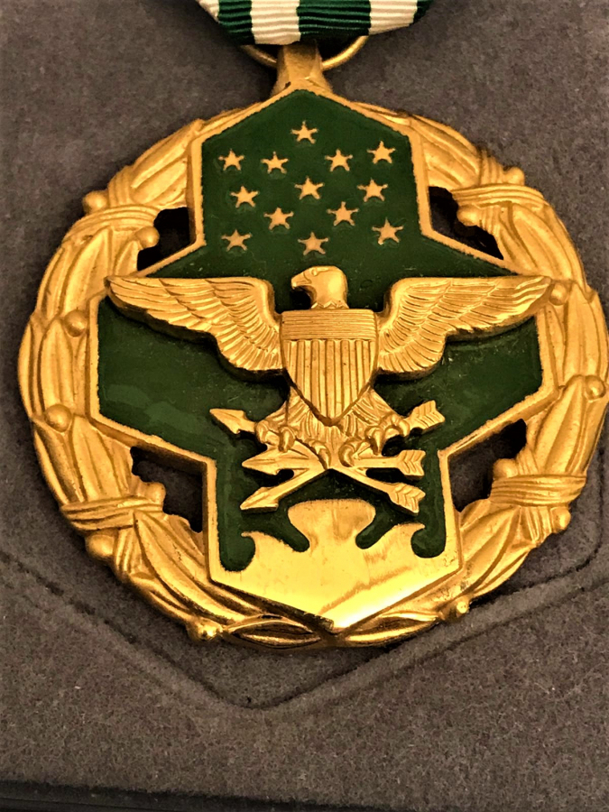 HİZMET MADALYA SI HAVA KUVVETLERİ UNITED STATES OF AMERİCA  FOR MİLİTARY MERİT MEDAL KUTUSUNDA TAKIM 