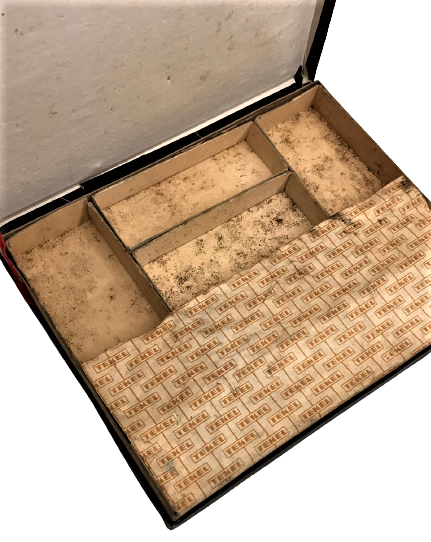 TEKELDEN SİZLERE ÖZEL İMZALI KAPAKLI TEKEL TARAFINDAN ÜRETİLMİŞ BOŞ SIGARA PAKEDİ