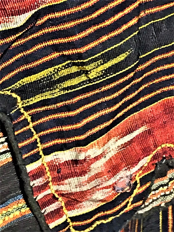 ÜÇ ETEK ŞAMAN KÖYÜ KADIN ELBİSESİ