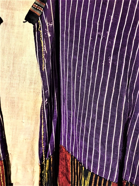 ÜÇ ETEK ŞAMAN KÖYÜ KADIN ELBİSESİ