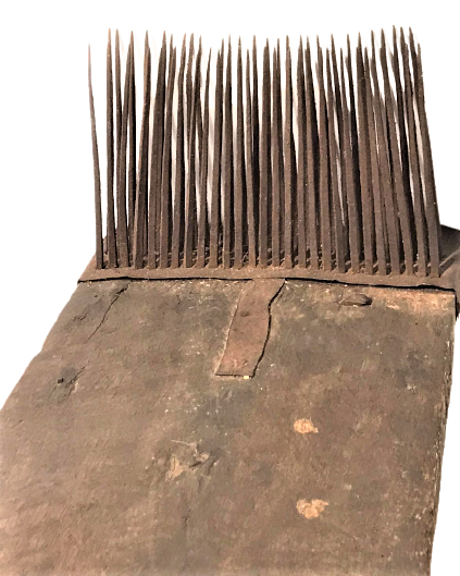 OSMANLI AHŞAP CELİK DÖGME CİVİLİ TARAK HALI DÖKUMADA KULLANILAN  YÜN İP YAPIMINDA KULLANILAN CİVİLİ YÜN TARAGI