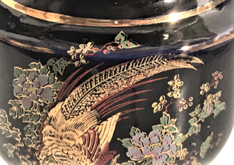 FRANSIZ BAŞ UCU GECE LANBASI PORSELEN GÖVDE BRONZ AYAK KİRISTAL FANUS VE ALT ÜZERİ EL ALTIN CEKME