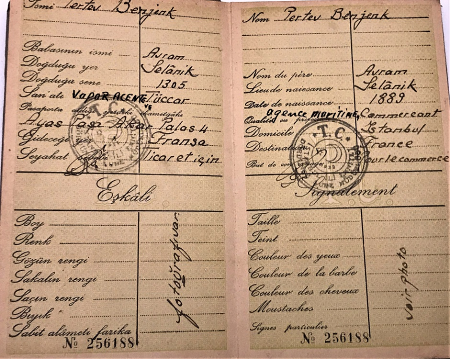 İŞ ADAMI  TÜCCAR PERTEV BENJENK 1951 YILINDA ALDIGI TÜRKİYE CUMHURİTETİ ESKİ CERCEVELİ PASAPORTU 