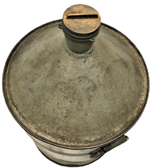 1940 SAKALARIN SU DAGITIMINDA KULLANDIGI 25 LİTRELİK GALVANİZ SU GALONU