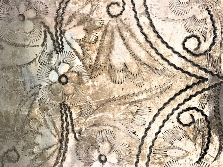 1950 GÜMÜŞ KAPLAMA ÜZERİ KALEM İŞ SÜSLEMELİ CİFT KULPLU  KAHVE SUNUM TEPSİSİ 