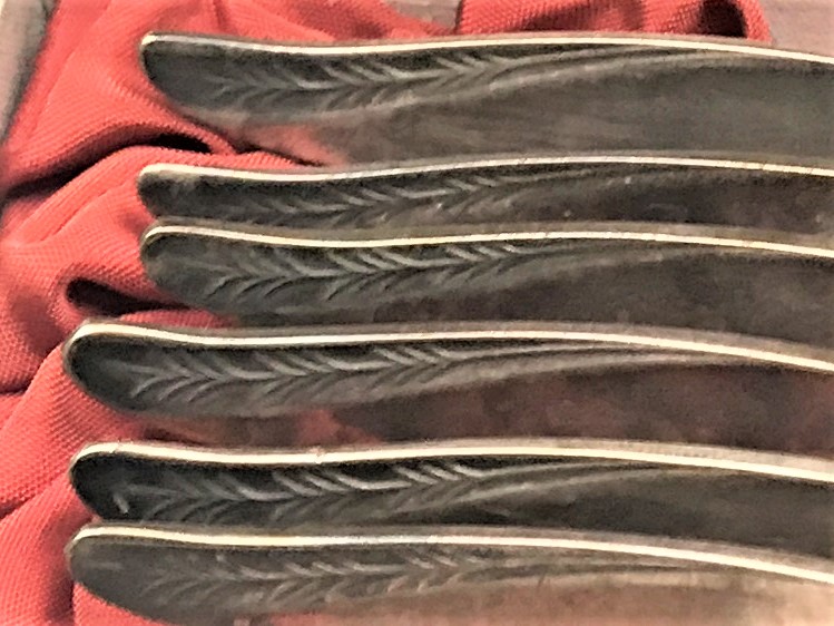 AVRUPA JULILEV HEFRA MET 50 KUTUSUNDA GÜMÜŞ KAPLAMA TATLI KAŞIGI 6 ADET