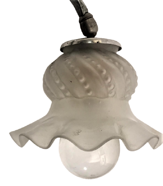 BEYAZ MARUL CAMLI METAL KROM  AYAKLI MASA ÜZERİ  LAMBA AYAK KISMINDA ACMA KAPAMA ANAHTARLI