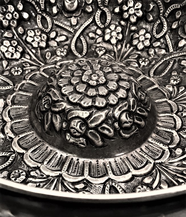 GÜMÜŞ DAMGALI ERMENİ USTA İŞİ TAMAMI EL İŞCİLİKLİ HAMAM TASI