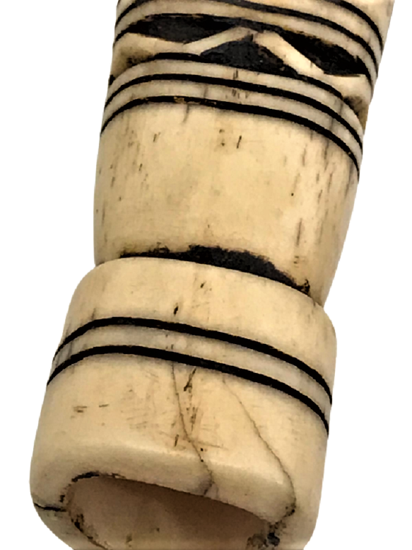 EL YAPIM KEMİK SAPLI AHŞAP TARAK 20 CM BOYUNDADIR