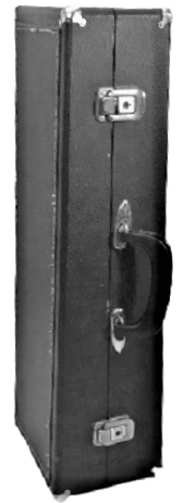 ORJİNAL KUTUSUNDA 1960  3 PİSTONLU 7C AGIZLIK ÜZERİ SERİ NUMARALI PREFESYONEL PİRİNC TROMPET 