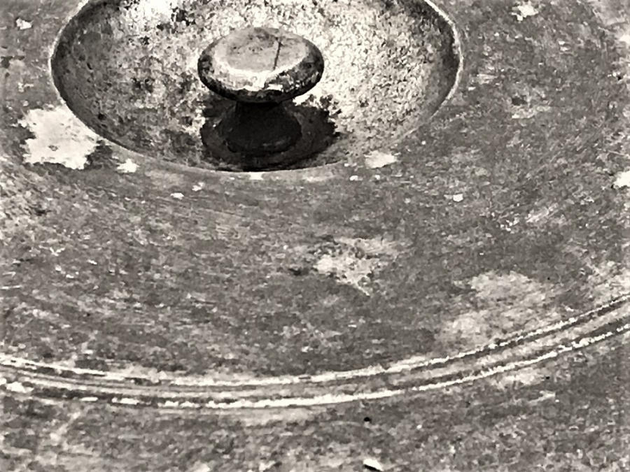 OSMANLI BRONZ EL DÖGME İÇERSİ KALAYLI OLDUKCA ETLİ HAMAM TASI